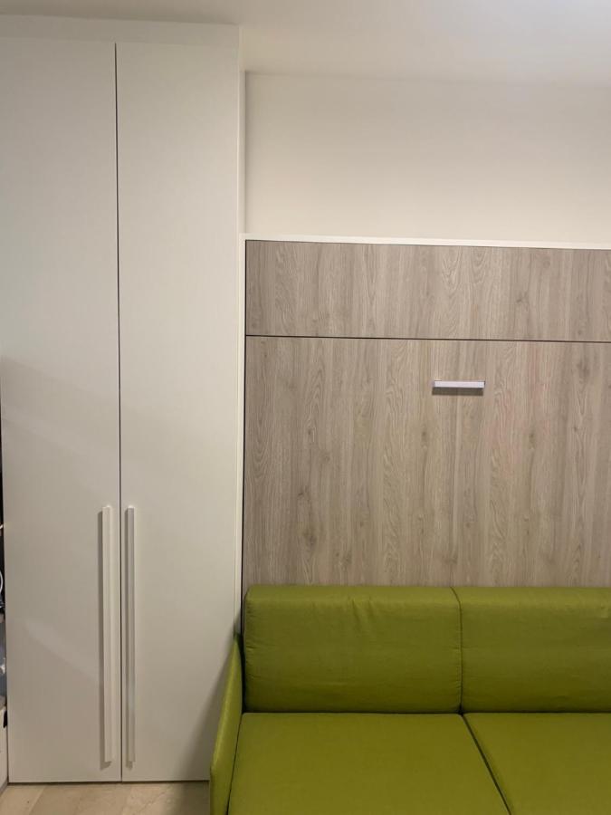 Ugo Bassi Lux Apartment Болонья Екстер'єр фото