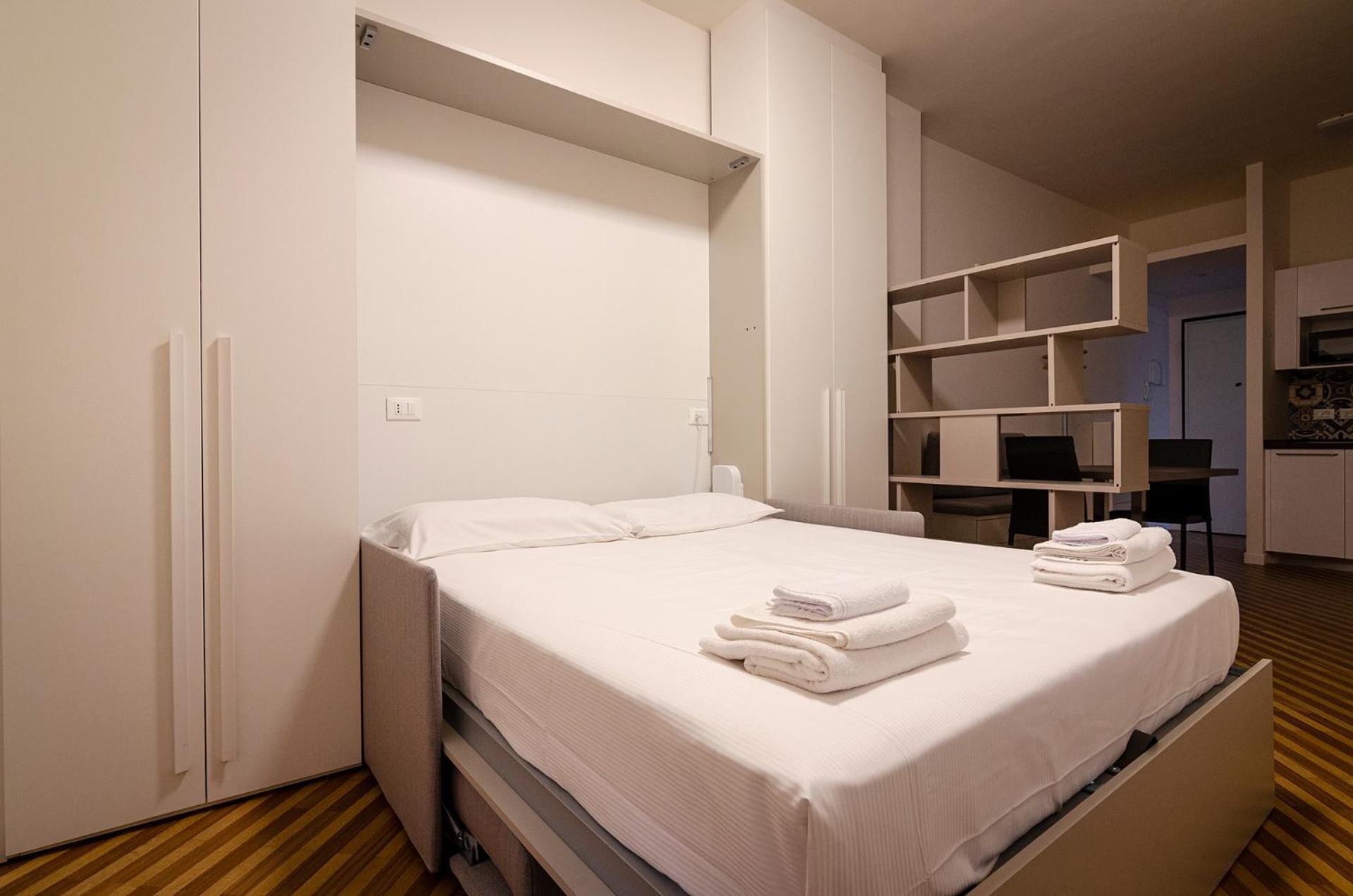 Ugo Bassi Lux Apartment Болонья Екстер'єр фото